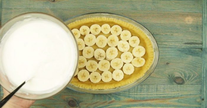 Recepte. Banānu pīrāgs – viegli un ātri pagatavojams deserts!