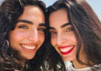 Meitenes – dubultnieces, kas mīt dažādās valstīs, nejauši atrada viena otru: vecāki un draugi viņas sākumā sajauca