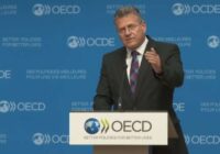 ES un ASV tirdzniecības attiecībās jauns pavērsiens: panākta “ļoti pozitīva” vienošanās